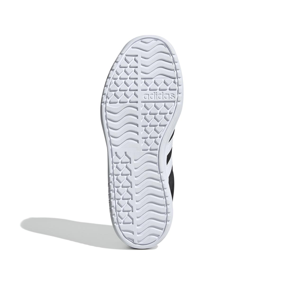product/a/d/adidas_ih4777_4_footwear_photography_bottom_view_white.jpg