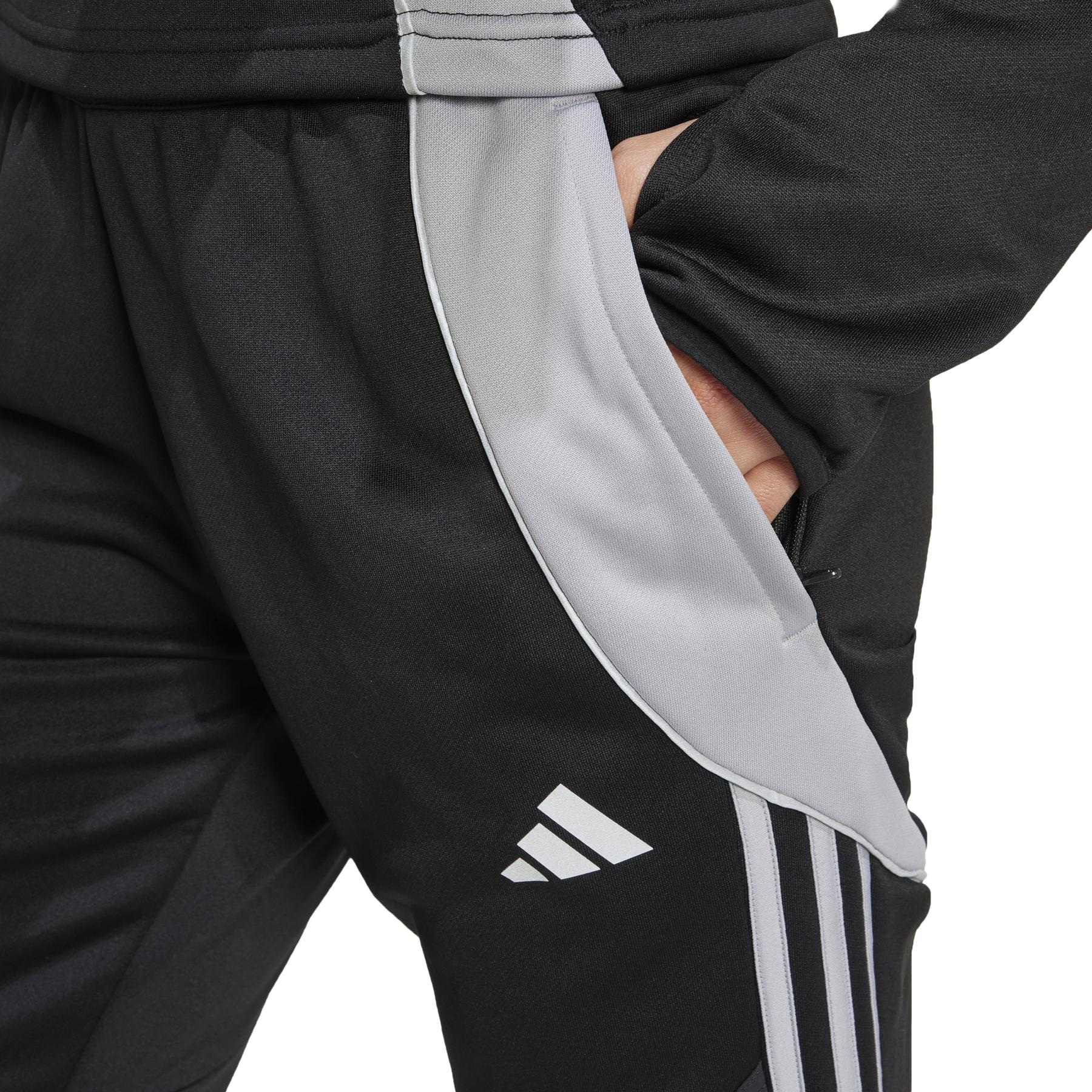 product/a/d/adidas_ix7887_7_apparel_on_model_detail_view_1_white.jpg