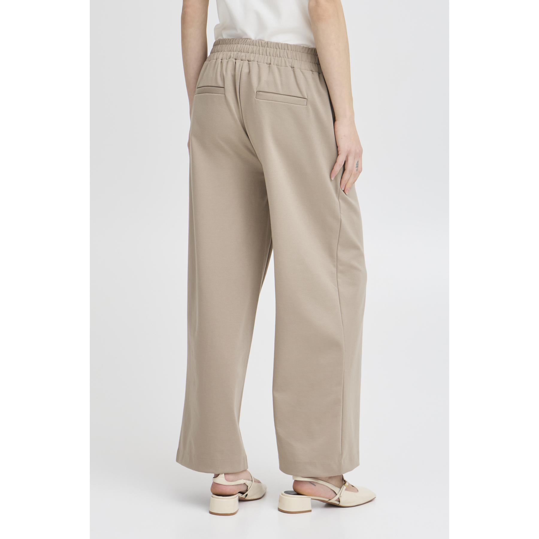 product/b/-/b-young_20815029-171105_5.jpg
