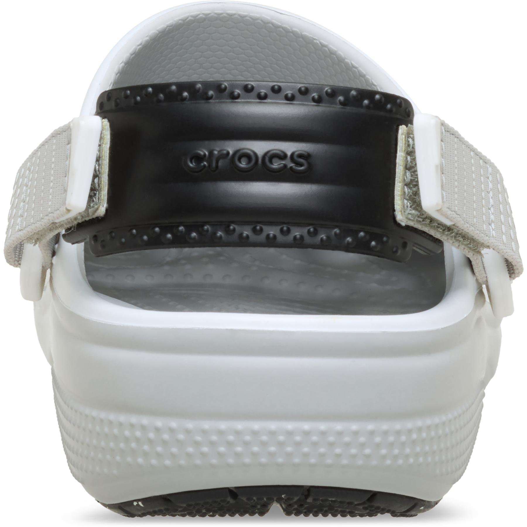 product/c/r/crocs_211287-100_6-q325.jpg
