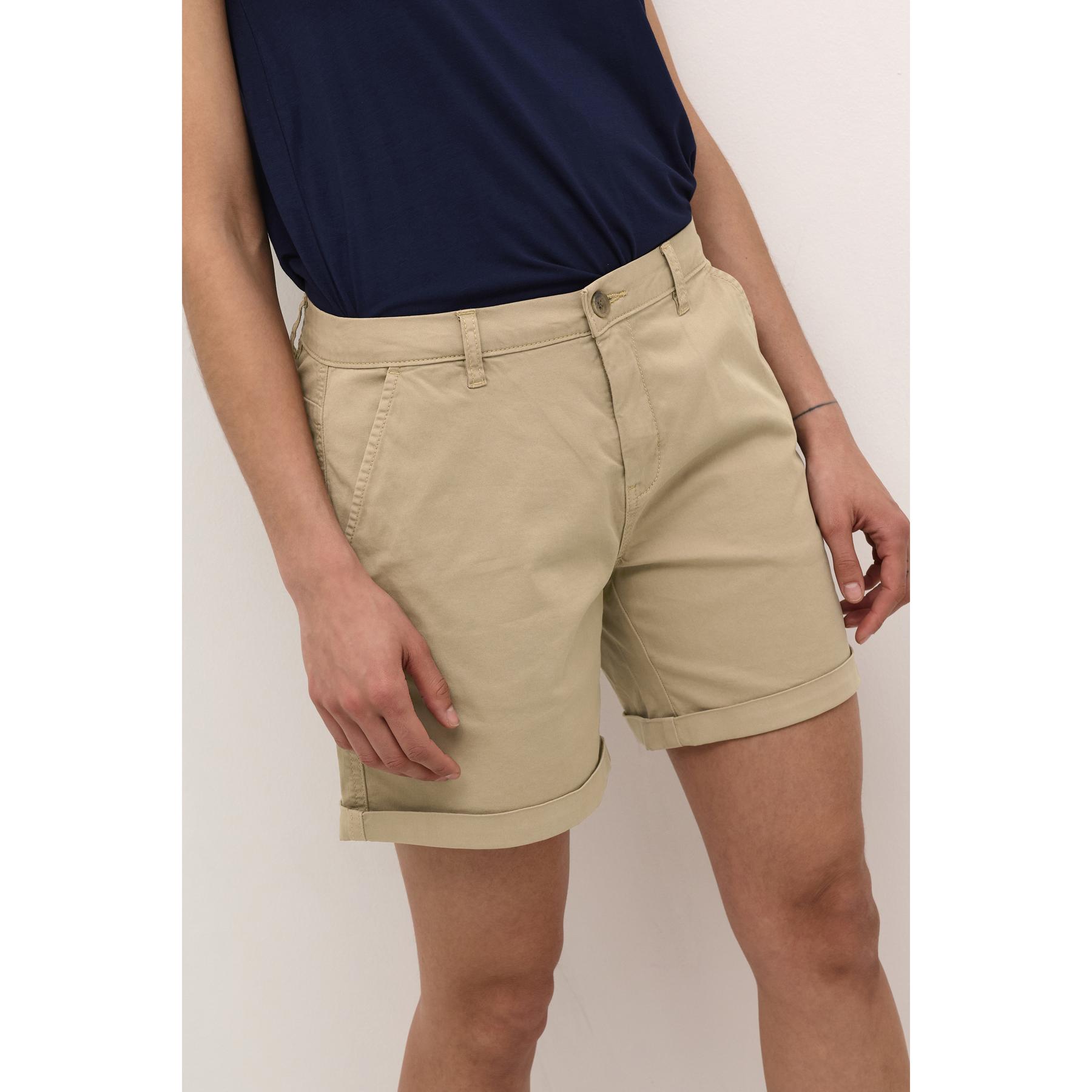 product/c/u/culture_50110328-171009_9.jpg