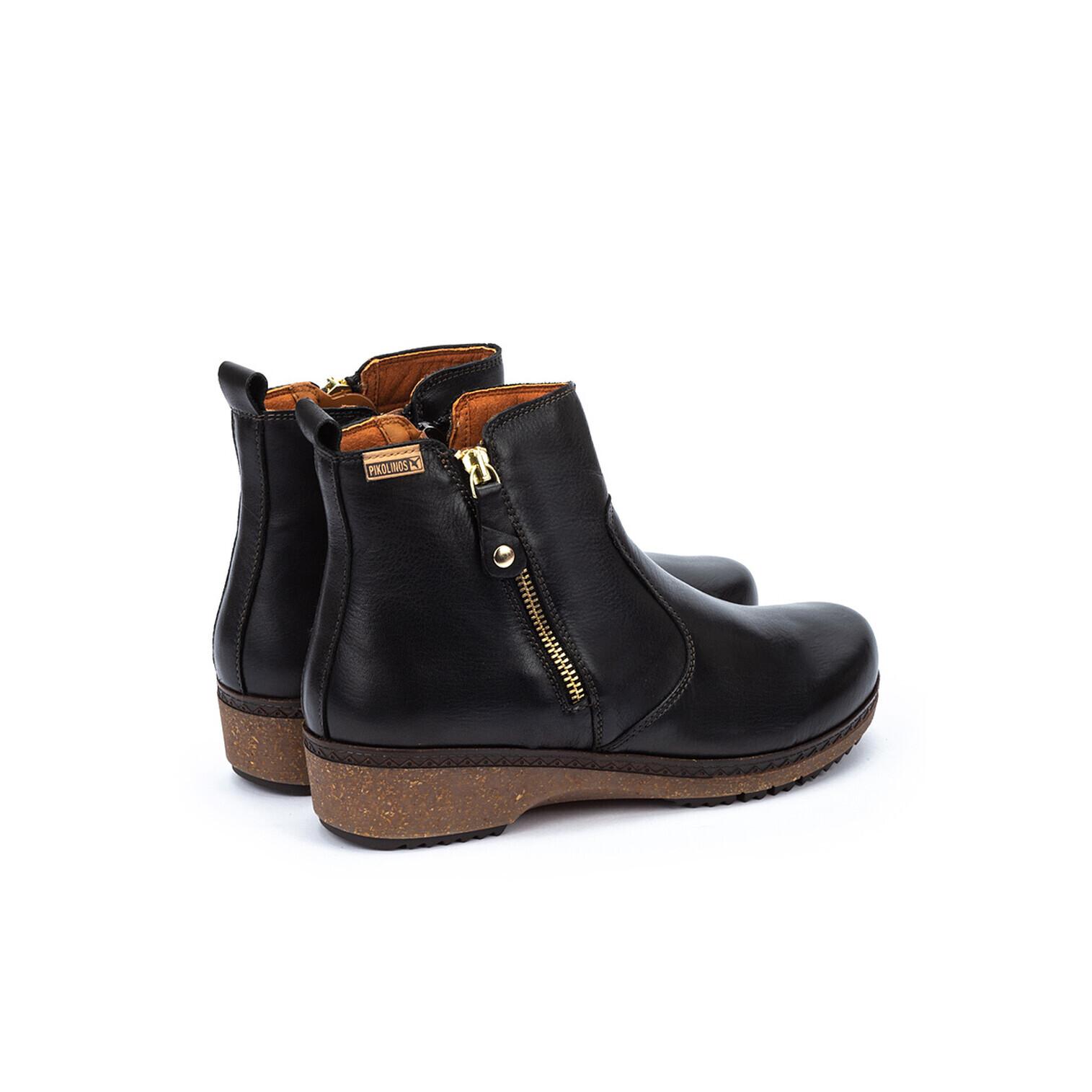 product/p/i/pikolinos_w0w-8988-000_black_3.jpg