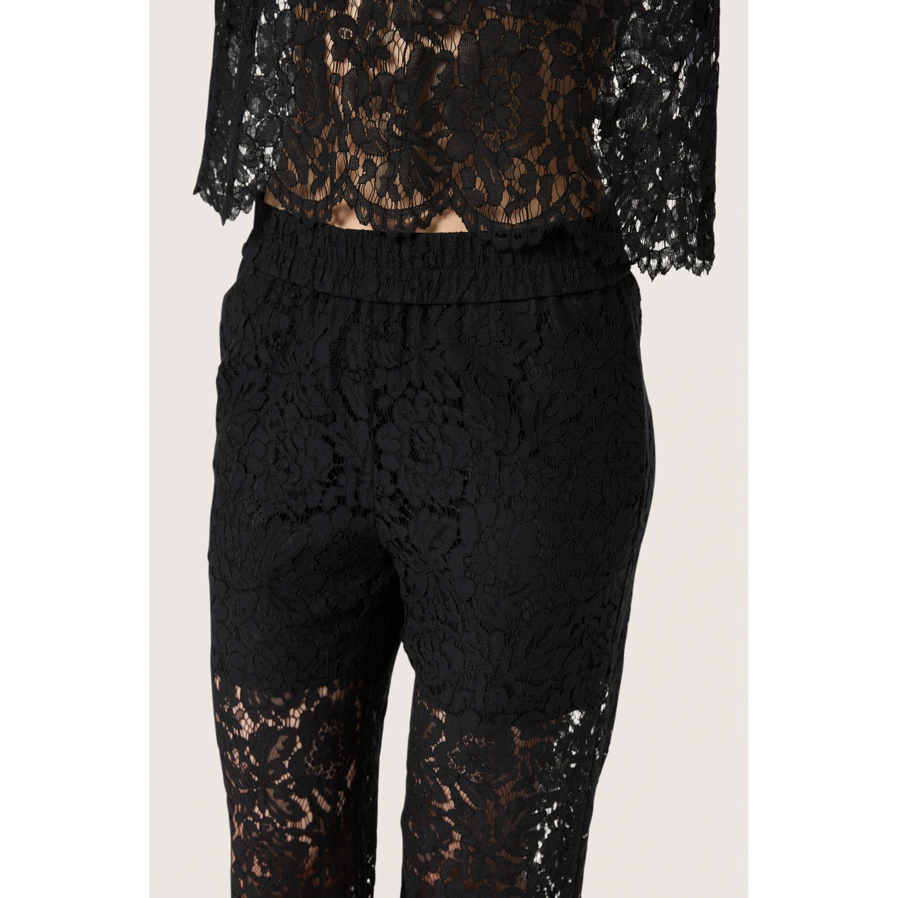 product/s/o/soaked-in-luxury_30407819-194008_2.jpg