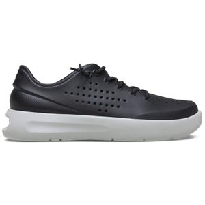 210831-0oc-trainers-crocs-inmotion-pacer-black-atmosphere
