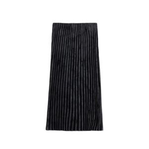 25wwfw06-2006-pleated-skirt-for-women-desigual-bordados-grey
